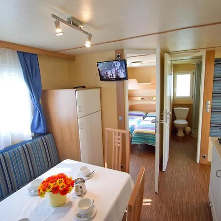 홀리데이파크 Miramare Village 소토마리나