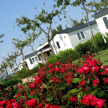 Miramare Village 홀리데이파크 소토마리나