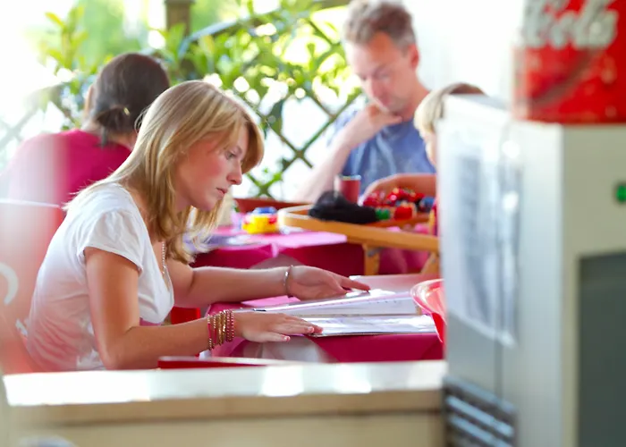 Miramare Village Kompleks wypoczynkowy 3*