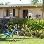 Tatil parkı Miramare Village 3*