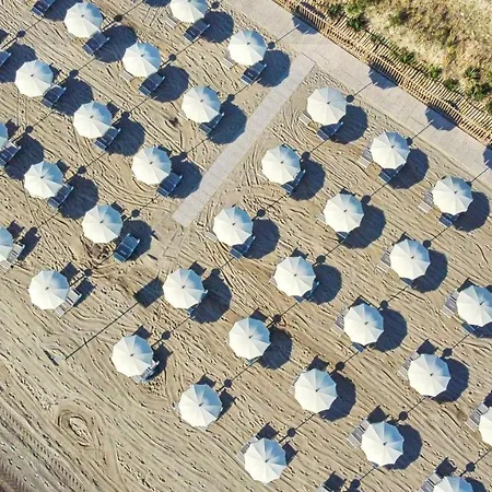 Miramare Village 3* ソットマリーナ