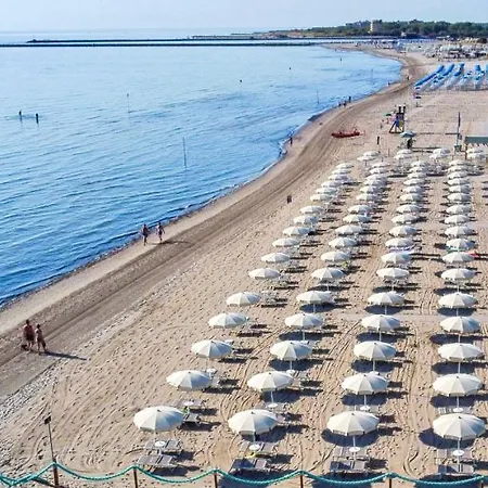 Miramare Village 3* Sottomarina